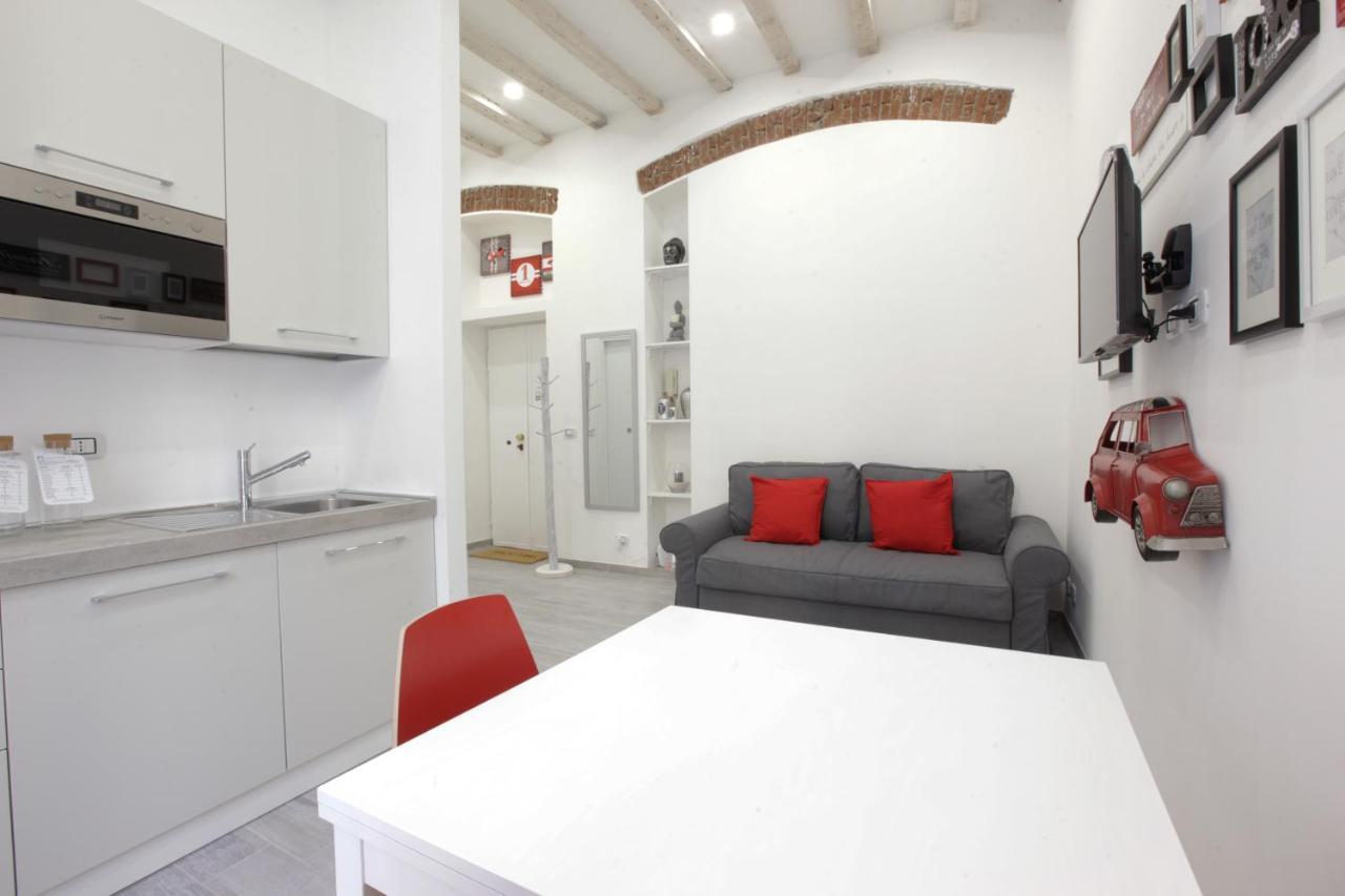 מילאנו Amazing Apartment In City Center With Balcony מראה חיצוני תמונה
