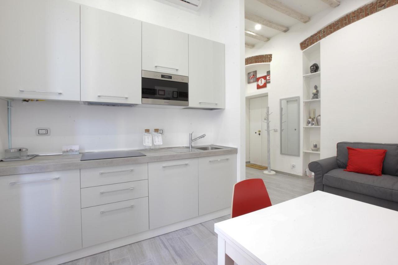 מילאנו Amazing Apartment In City Center With Balcony מראה חיצוני תמונה