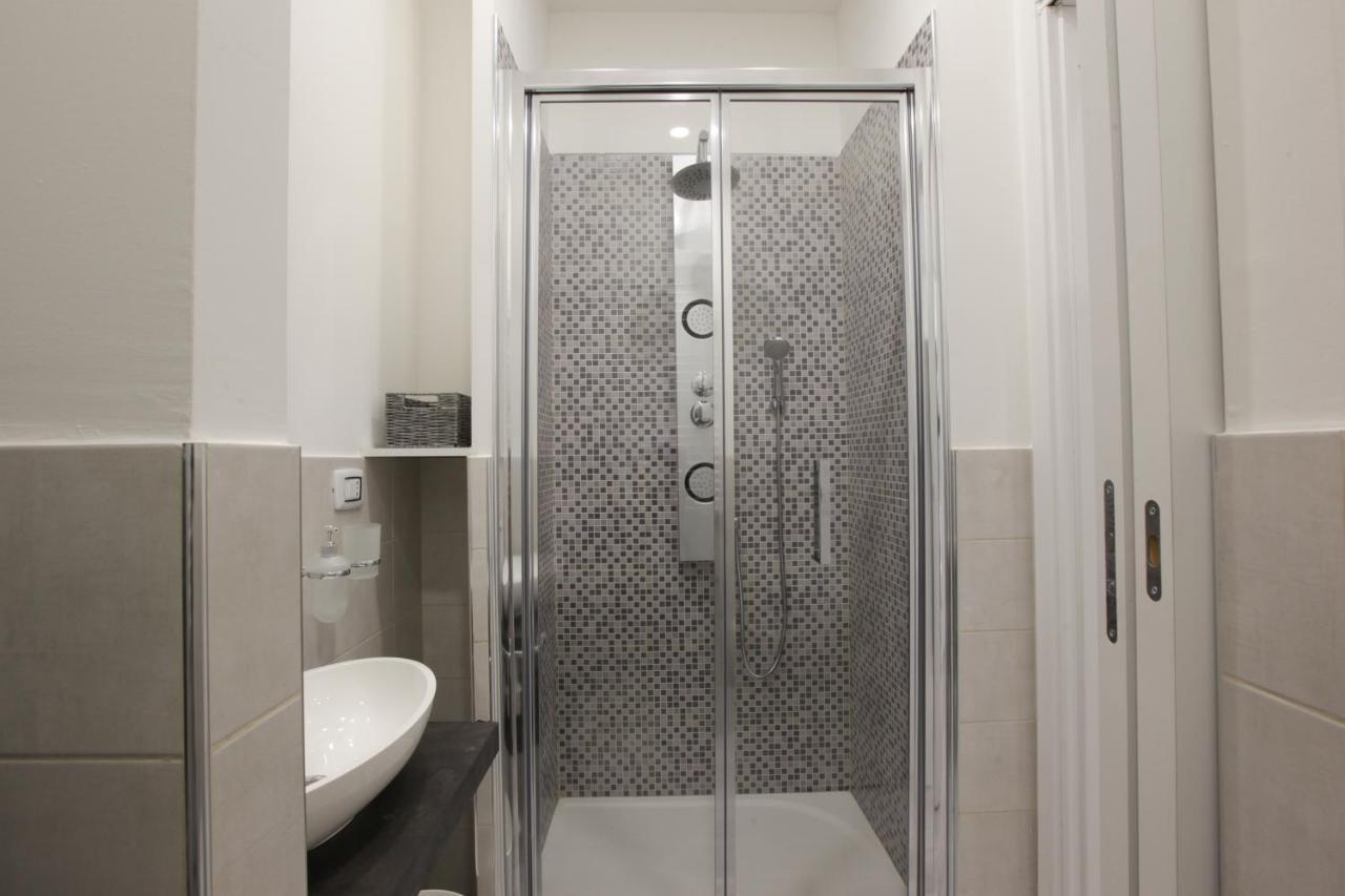 מילאנו Amazing Apartment In City Center With Balcony מראה חיצוני תמונה