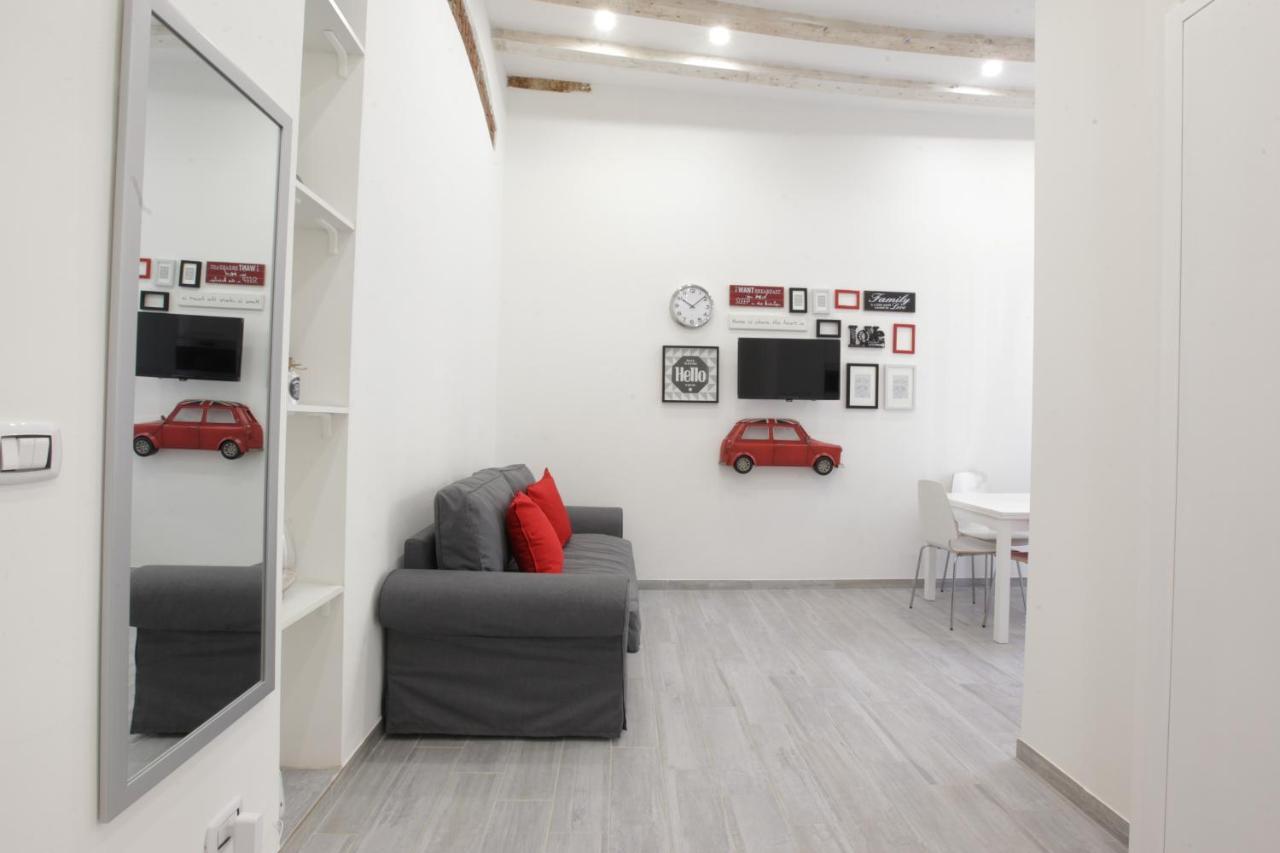 מילאנו Amazing Apartment In City Center With Balcony מראה חיצוני תמונה