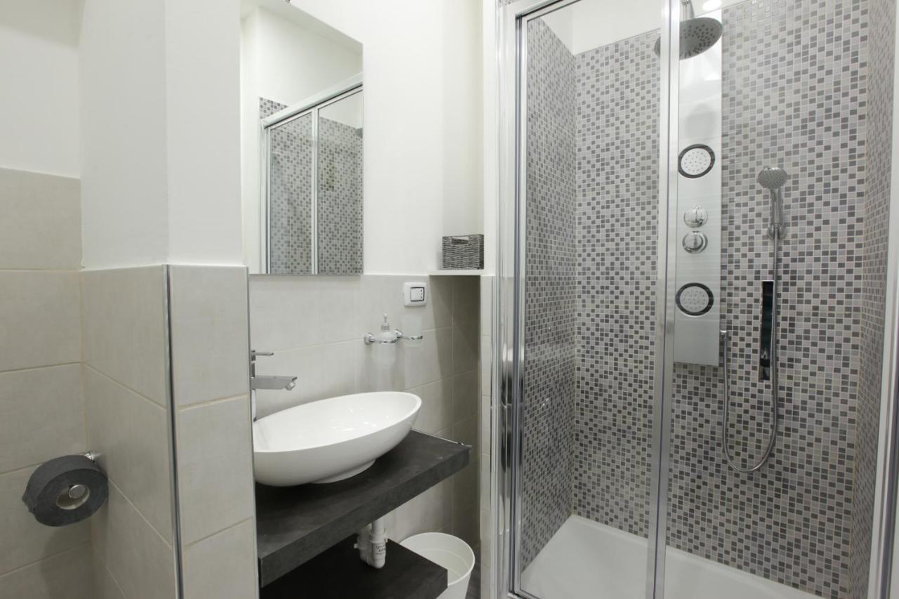 מילאנו Amazing Apartment In City Center With Balcony מראה חיצוני תמונה