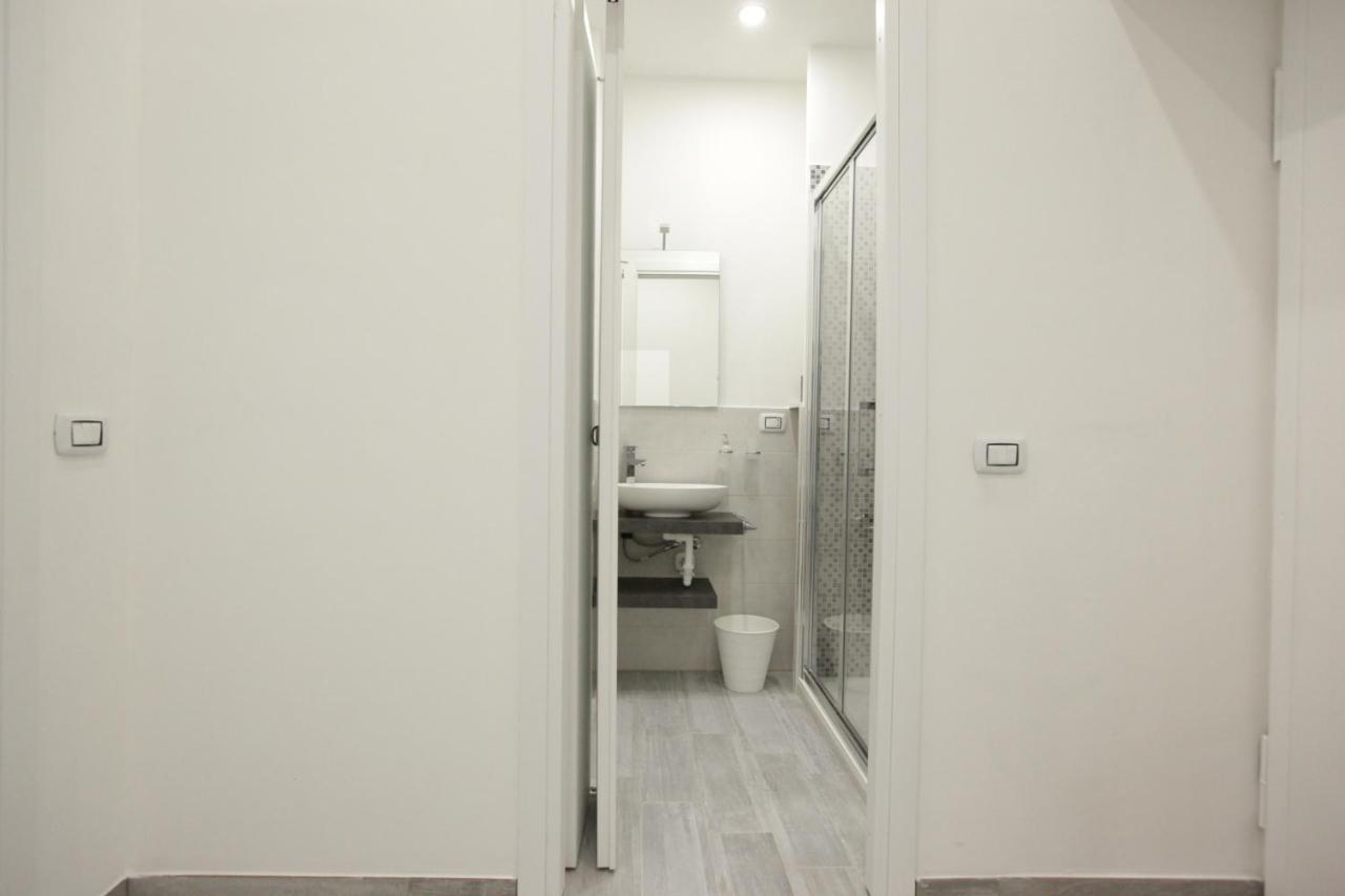 מילאנו Amazing Apartment In City Center With Balcony מראה חיצוני תמונה