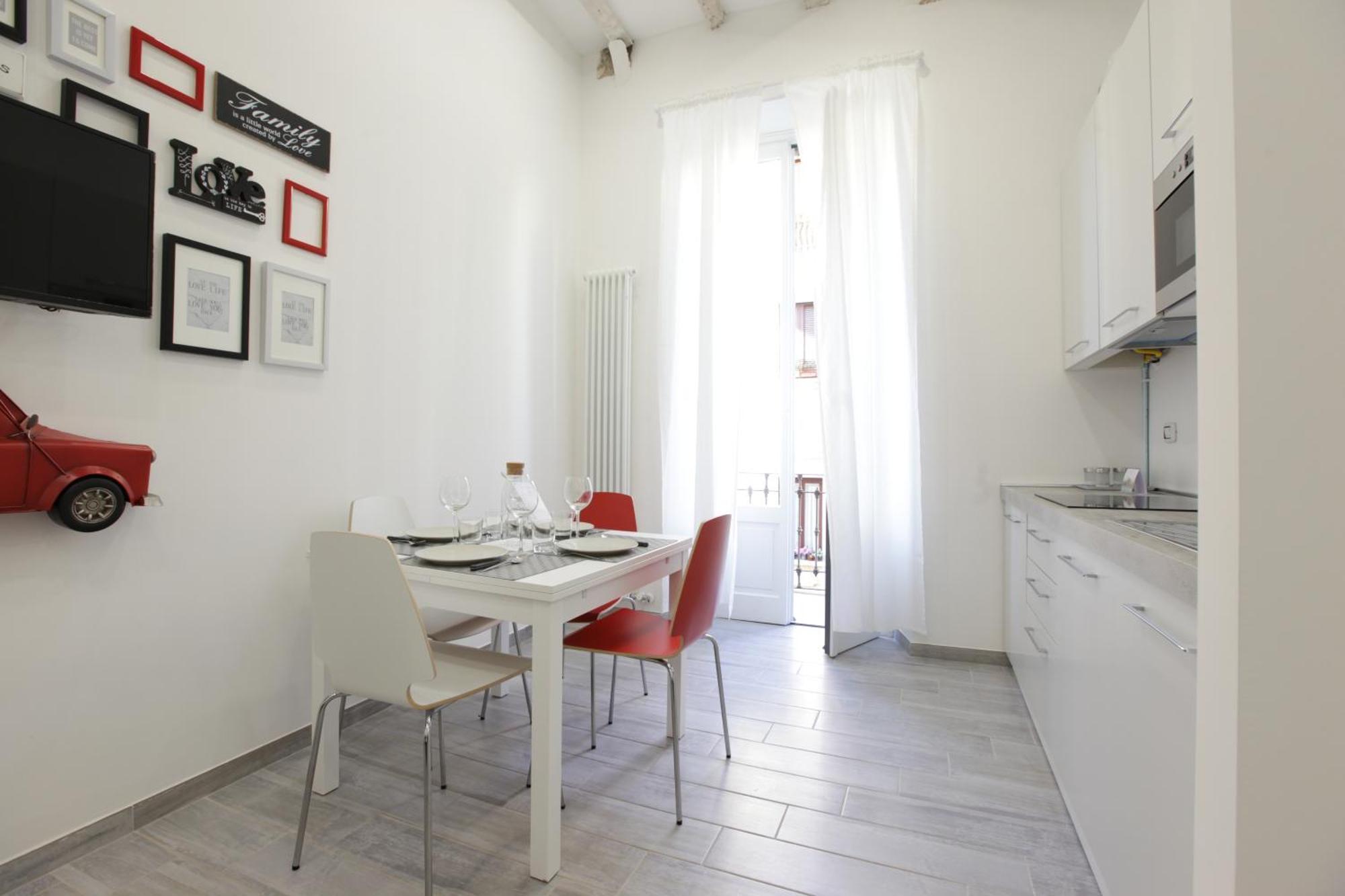 מילאנו Amazing Apartment In City Center With Balcony מראה חיצוני תמונה